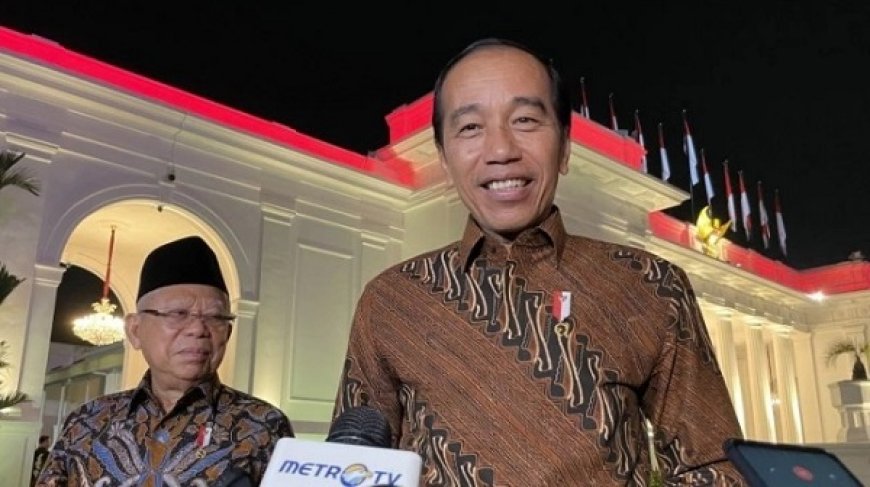 Presiden Jokowi Perpadukan Makna Batik Parang dan Udan Liris dalam Merayakan Hari Batik Nasional