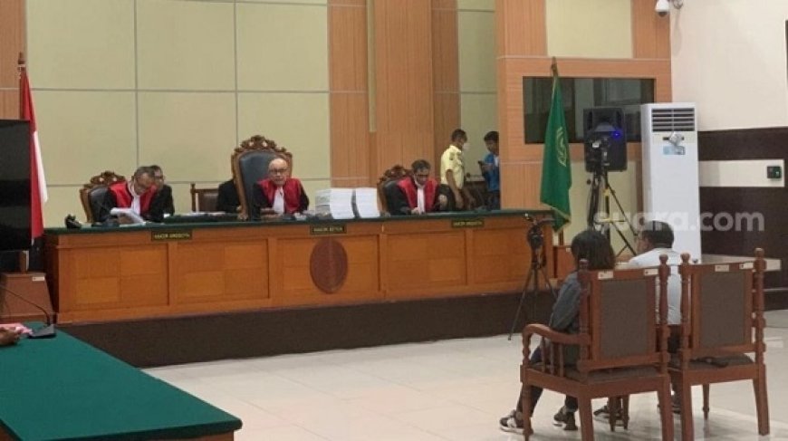Keterkaitan Kasus Korupsi Akil Mochtar dalam Sidang Haris Azhar dan Fatia Maulidiyanti