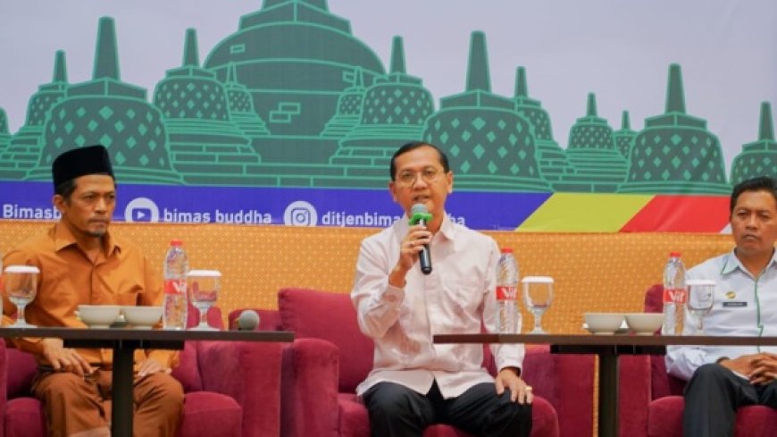 Pemerintah dan Media Bersatu dalam Memahami Signifikansi Chattra Candi Borobudur