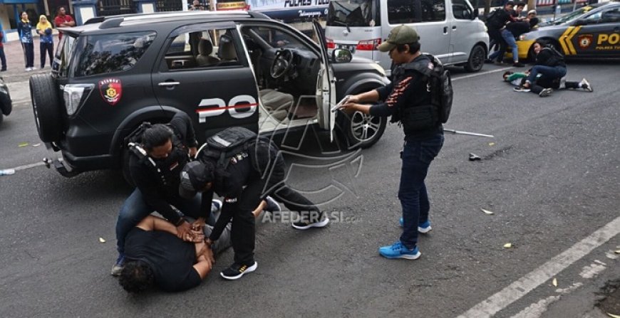Penculikan Ketua KPU Tulungagung, Polisi Berhasil Bekuk Pelaku dalam Simulasi Sispamkota Ops Mantap Brata Semeru 2023-2024