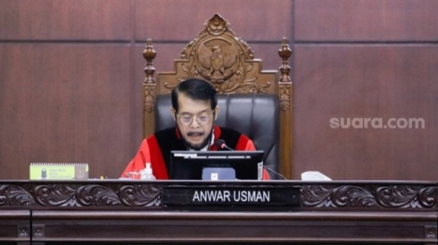 Putusan MK: Batas Usia Capres dan Cawapres Dibahas, Kontroversi Mengemuka