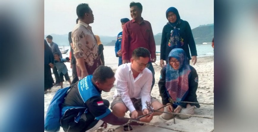 Bupati Trenggalek Resmikan Laboratorium Lapangan Pengelolaan Sumberdaya Pesisir
