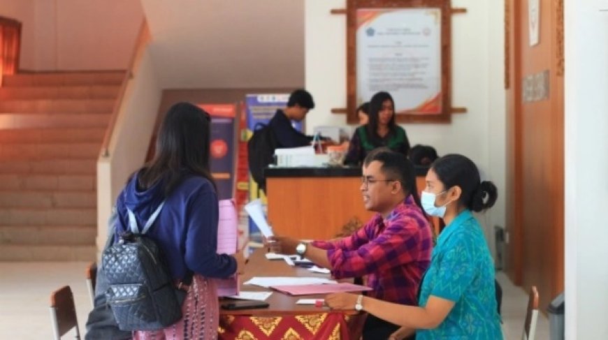 PPDB 2023/2024: Evaluasi Pelaksanaan dan Komitmen Pemda untuk Pendidikan Berkualitas