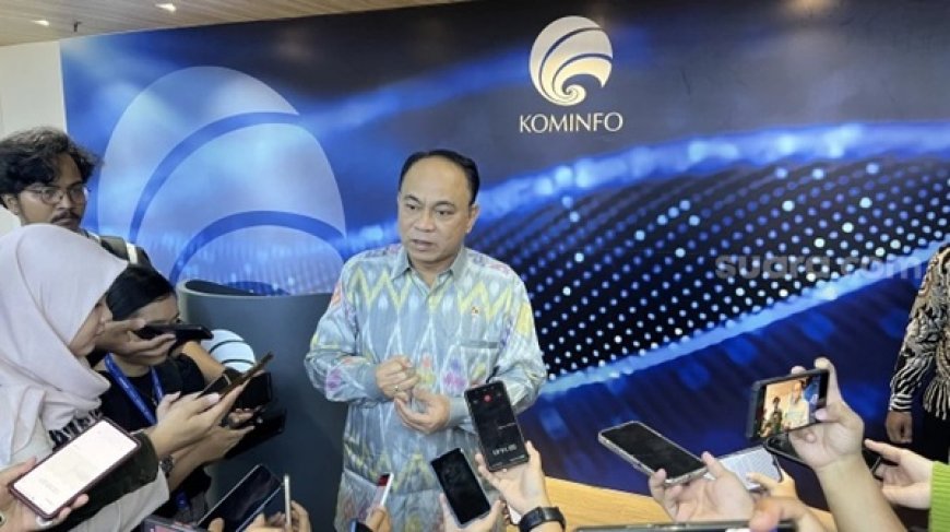 Menteri Kominfo Ungkap Ancaman Judi Online, Transaksi Capai Rp 350 Triliun