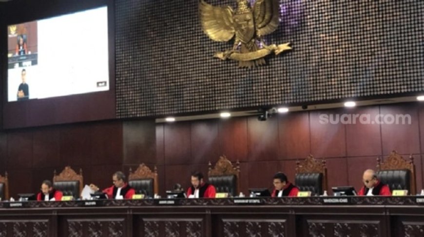 Mahkamah Konstitusi Menolak Gugatan Terkait Batas Usia Capres dan Cawapres