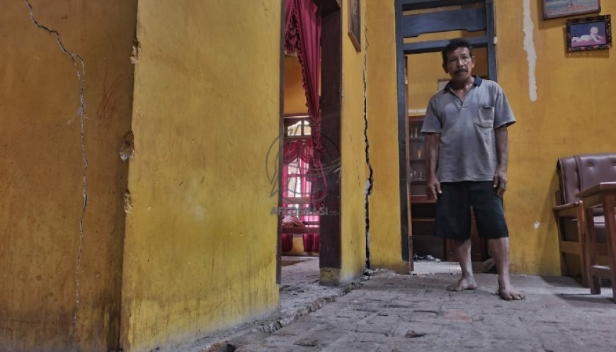 Puluhan Warga Terdampak Tanah Gerak di Tulungagung Menantikan Izin Relokasi dari KLHK