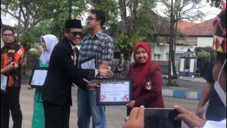 Pj Bupati Tulungagung Heru Suseno Memimpin Upacara Peringatan Hari Sumpah Pemuda ke-95
