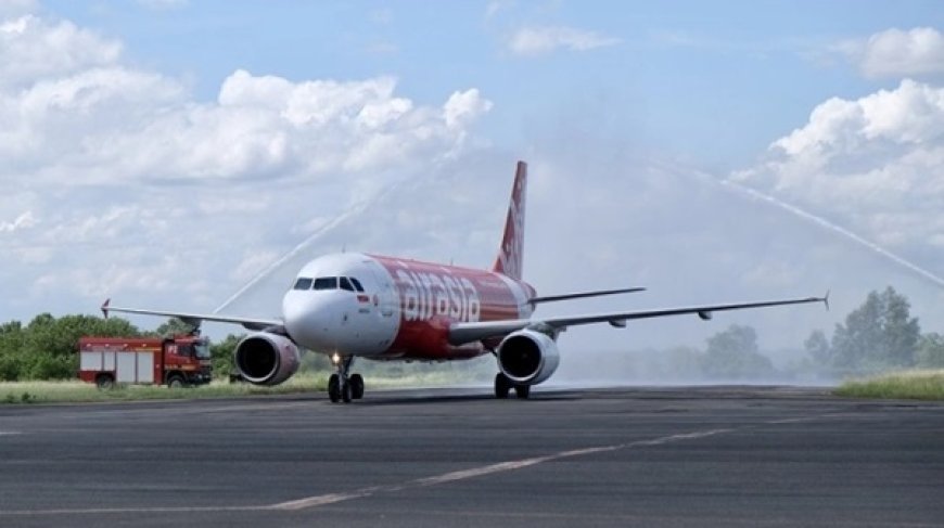 Indonesia AirAsia Buka Rute Penerbangan Domestik Kertajati-Denpasar di Bandara Kertajati