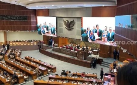 Komisi II DPR Setujui Perubahan PKPU Terkait Syarat Calon Presiden dan Wakil Presiden