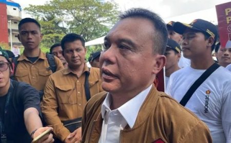 Khofifah dan Ridwan Kamil Diperbincangkan Bergabung dalam TKN Prabowo-Gibran
