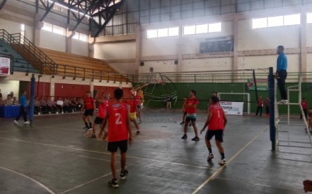 Meriahkan Jelang HUT Tulungagung ke-818, Polres Tulungagung Gelar Turnamen Voly