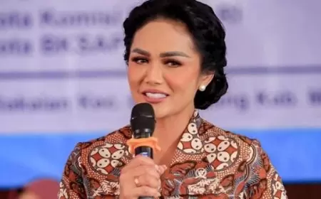 Kris Dayanti Mendukung Keputusan MKMK Terhadap Anwar Usman dan Isu Nepotisme dalam Politik