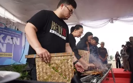 Kabupaten Kediri Pecahkan Rekor MURI Penyajian Sate Lele Terbanyak
