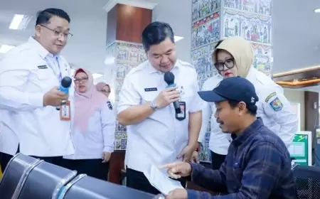 Layanan Jemput Bola Hingga tingkat RT, Dispendukcapil Gresik Diapresiasi Dirjen Dukcapil Kemendagri RI