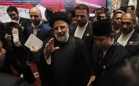 Ebrahim Raeisi Hadiri Rapat Darurat di Riyadh untuk Palestina, Tandai Pemulihan Hubungan Iran-Arab Saudi