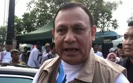 Polda Metro Jaya Panggil Firli Bahuri Terkait Kasus Pemerasan: Permintaan Penundaan dan Kekhawatiran Keterlambatan Penanganan