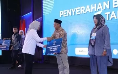 Pembekalan TKM 2023: Menaker Ida Fauziyah Dorong Pengembangan Usaha Digital dan Kompetensi Teknologi