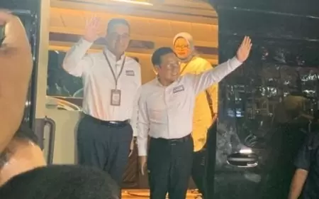 Anies Baswedan Tepis Klaim Hasto Kristiyanto tentang Komunikasi dan Tekanan Politik