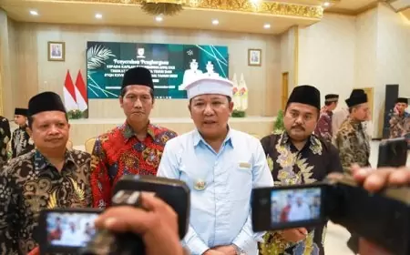 Bupati Beri Penghargaan pada Kafilah dan Pembina MTQ XXX