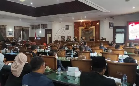 DPRD Tulungagung Tetapkan Pencabutan Perda Izin Gangguan untuk Kemudahan Berusaha