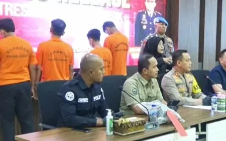 Kerusuhan Suporter di Gresik: Delapan Orang Ditetapkan Sebagai Tersangka