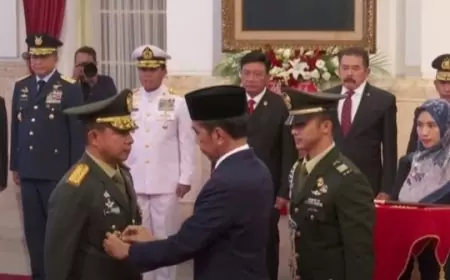 Panglima TNI Baru, Jenderal Agus Subiyanto, Resmi Dilantik oleh Presiden Jokowi