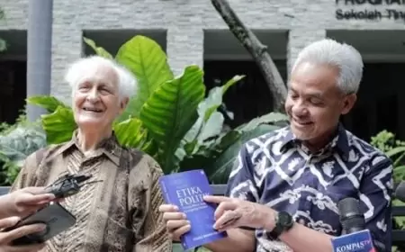 Ganjar Pranowo Diskusikan Etika Politik dan Tantangan Bangsa dengan Romo Magnis