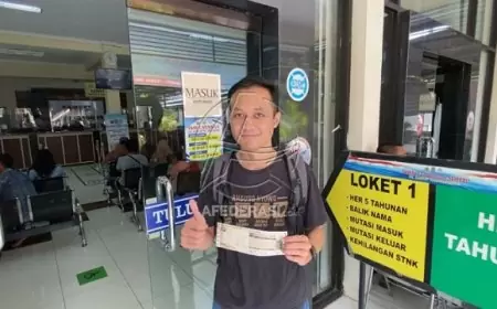 Samsat Tulungagung Berikan Apresiasi pada Wajib Pajak yang Memanfaatkan Layanan Drive Thru dan Walk Thru