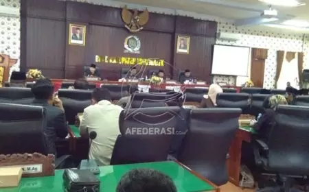 DPRD Trenggalek Setujui Empat Raperda Menjadi Perda dalam Rapat Paripurna Terbuka