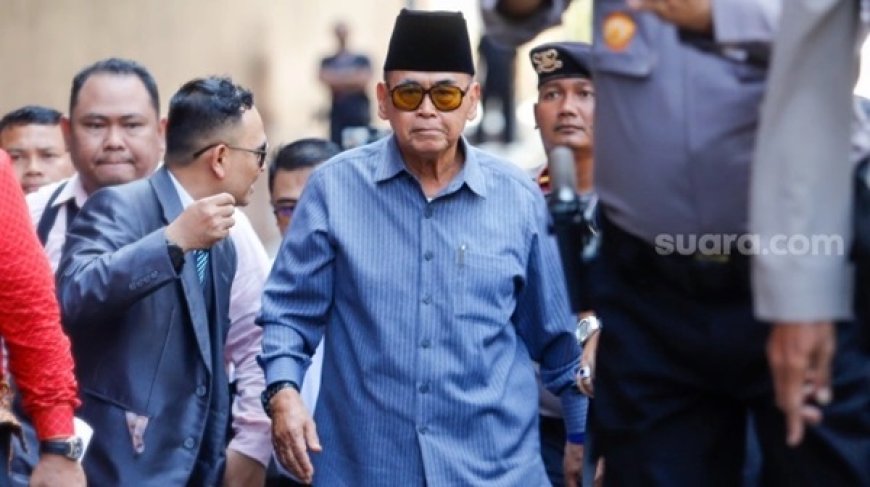 Panji Gumilang Ditetapkan sebagai Tersangka dalam Kasus TPPU dan Korupsi Dana BOS