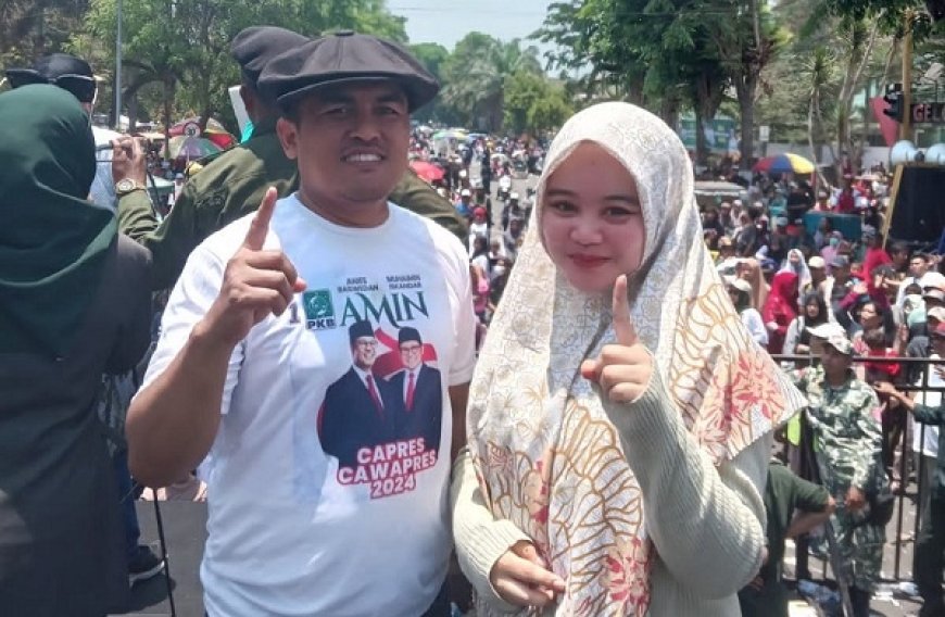 Anggota PPS Pose '1 Jari' di Acara JJS Anies - Cak Imin, KPU Bondowoso: Kalau Risih, Bikin Surat Aduan