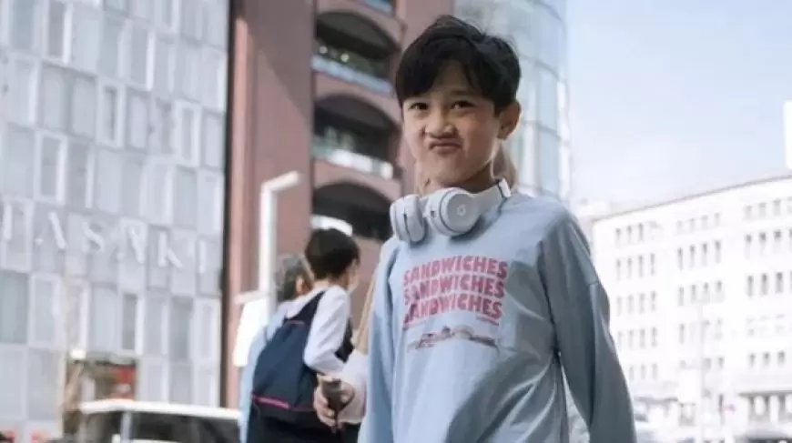 Rafathar Malik Ahmad: Gaya Sederhana dengan Koleksi Kaos Branded Berkualitas