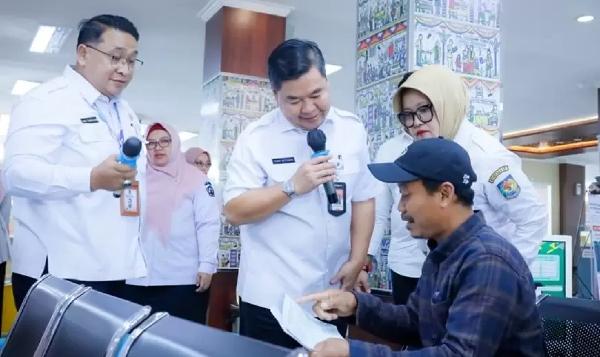 Layanan Jemput Bola Hingga tingkat RT, Dispendukcapil Gresik Diapresiasi Dirjen Dukcapil Kemendagri RI