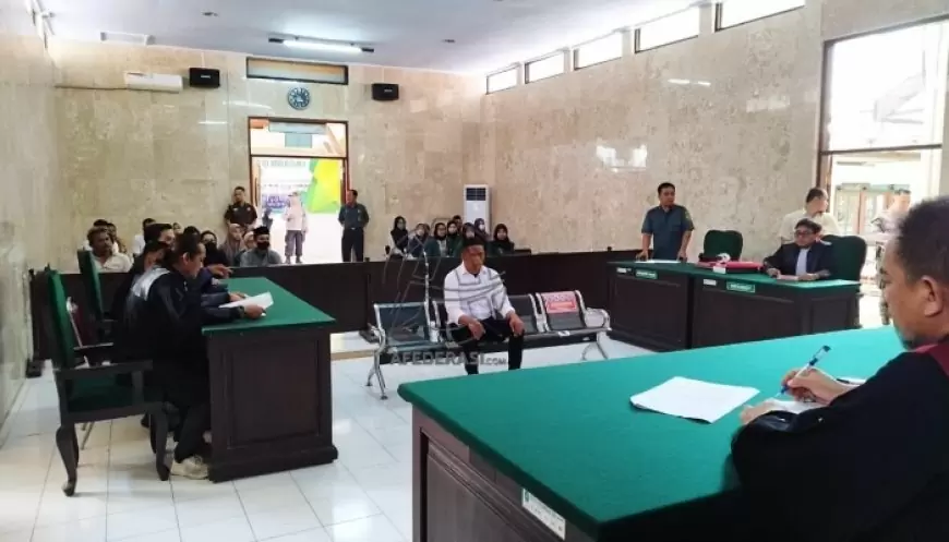 Sidang Perdana Tragedi Pembunuhan Pasutri di Ngantru, Edi Porwanto Alias Glowoh Hadapi Ancaman Hukuman Mati