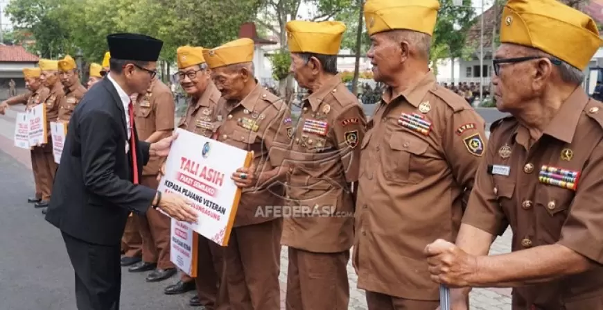 Pj Bupati Tulungagung Pimpin Peringatan Hari Pahlawan 2023 : Semangat Pahlawan Tuntaskan Kemiskinan dan Kebodohan