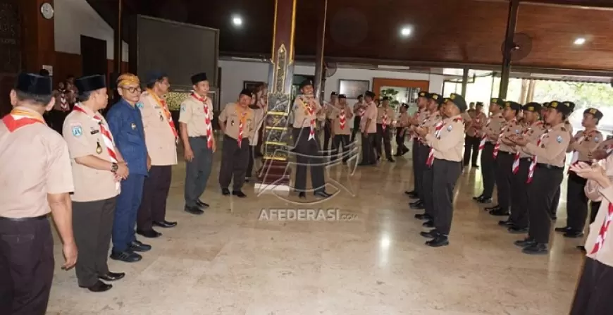 Pj Bupati Tulungagung Lepas Kontingen Raimuna Jatim XIV Tahun 2023 untuk Meningkatkan Keterampilan Kepramukaan