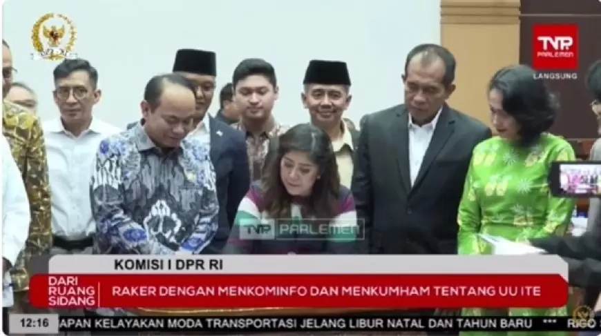 Komisi I DPR dan Pemerintah Setujui Revisi RUU ITE untuk Dibawa ke Rapat Paripurna