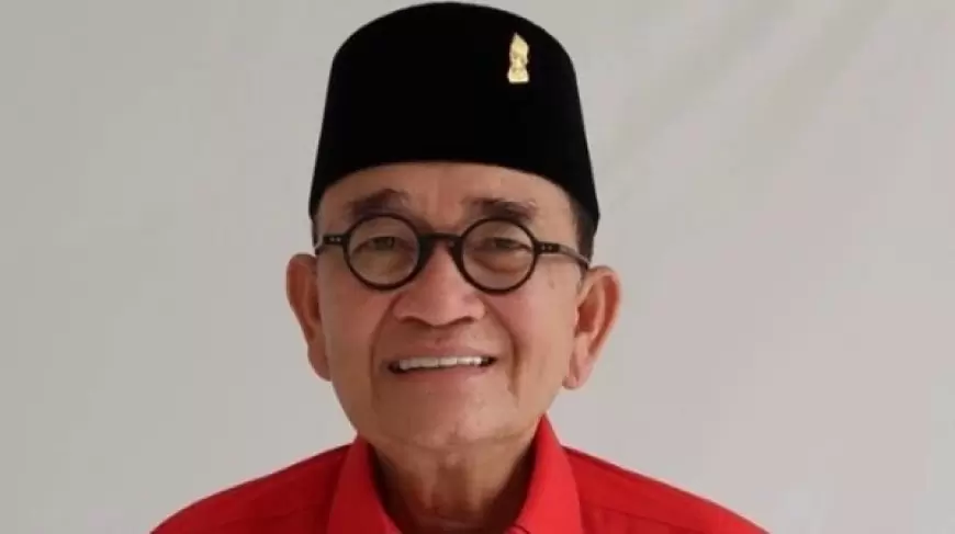 Ruhut Sitompul Minta Masyarakat Pilih Pemimpin Cerdas, Khawatirkan Kemunduran Indonesia