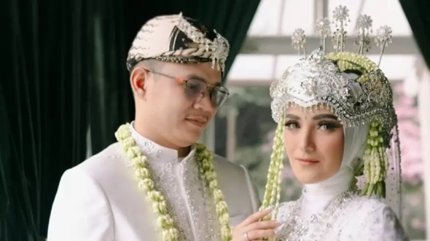Kisah Asmara Nadya Mustika Rahayu: Dari Pernikahan dan Perceraian dengan Rizki DA Hingga Bahagia Bersama Iqbal Rosadi