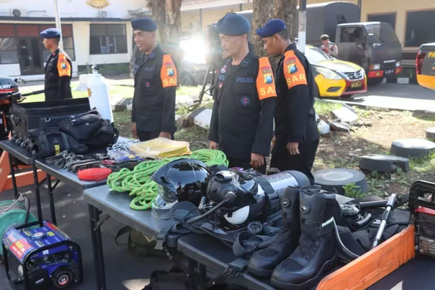 Siaga Bencana, Polres Bondowoso Bantu BPBD Terjunkan Personel