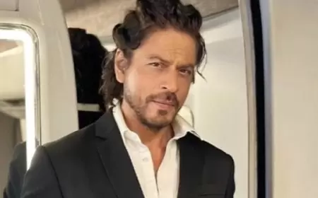 Shah Rukh Khan Terima Penghargaan dari Hyundai: Ioniq 5 All-Electric yang Ke-1.100 Sebagai Tanda Apresiasi