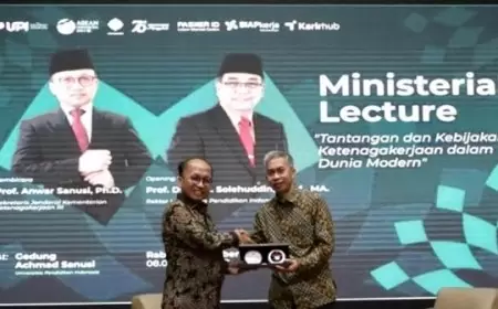 Kesempatan Magang dan Soft Skills: Anwar Sanusi Berikan Solusi Perguruan Tinggi untuk Tantangan Ketenagakerjaan