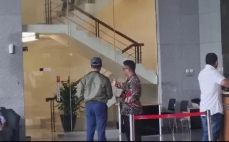 Mantan Kepala Bea dan Cukai Yogyakarta, Eko Darmanto, Jalani Pemeriksaan Terkait Dugaan Gratifikasi dan Pencucian Uang di KPK