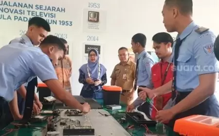 Revitalisasi SMK: Sharp Indonesia Dukung Pendidikan melalui Program Sharp Class