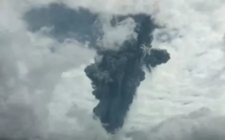 Gunung Marapi Meletus, PVMBG Laporkan Erupsi pada Rabu Pagi
