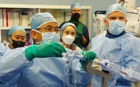 Terobosan Kardiologi: MitraClip, Solusi Inovatif untuk Regurgitasi Katup Mitral