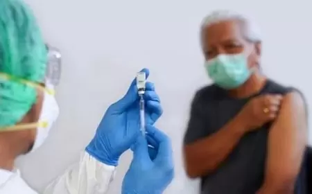 DKI Jakarta Buka Vaksinasi Dosis Kelima sebagai Respons Lonjakan Kasus Covid-19