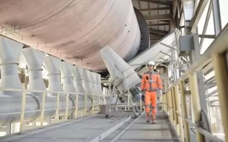 PT Semen Indonesia Raih Penghargaan Emas dan Hijau dalam PROPER 2023