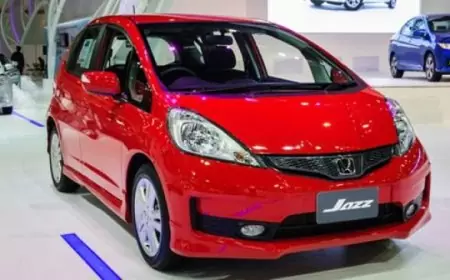 Honda Jazz Melawan Takdir: Transformasi Unik Menjadi Gerobak Sayur Berjalan