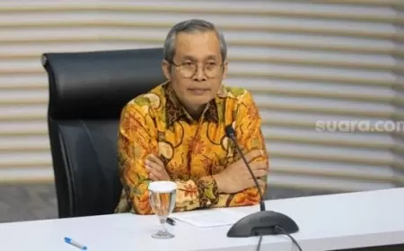 Kontroversi Dewas KPK: Bambang Widjojanto Pertanyakan Sikap Alexander Marwata Terhadap Firli Bahuri